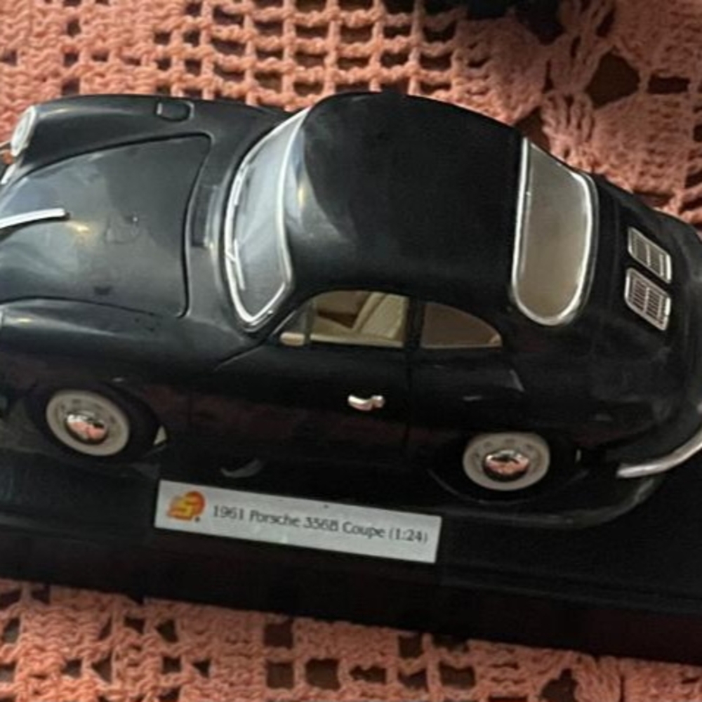 Porsche 356B Coupe Model Car